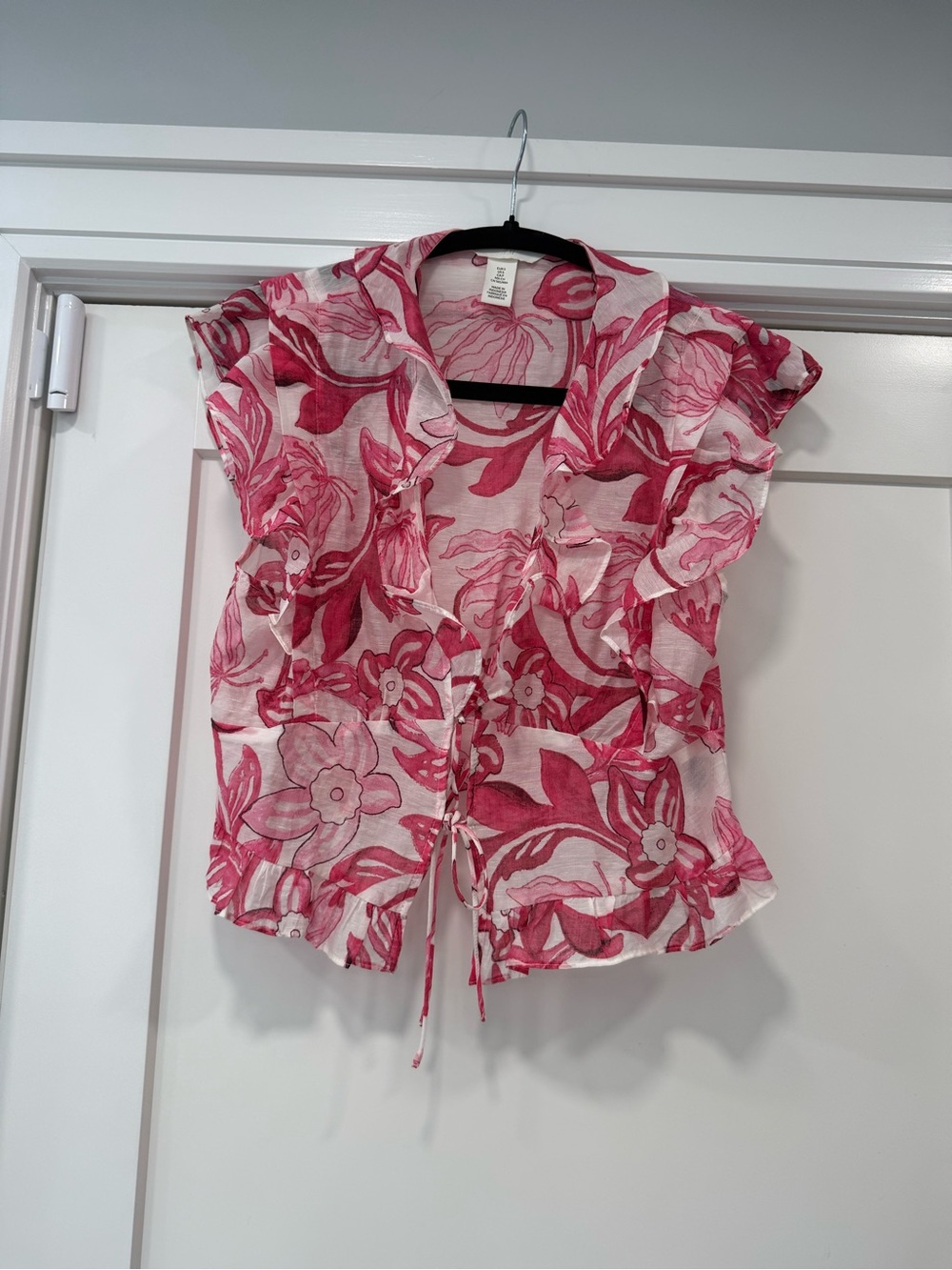 Women's Pink Floral Ruffle Tie-Front Top